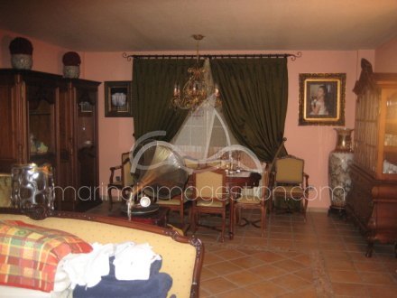 Chalet independiente, Situado en Elche Alicante 28