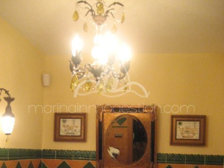 Chalet independiente, Situado en Elche Alicante 33