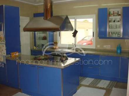 Chalet independiente, Situado en Elche Alicante 5