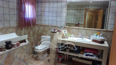 Chalet independiente, Situado en Elche Alicante 18