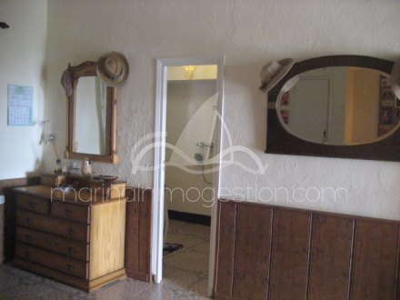 Chalet independiente, Situado en Elche Alicante 15