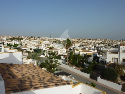 Chalet, Situado en San Fulgencio Alicante 18