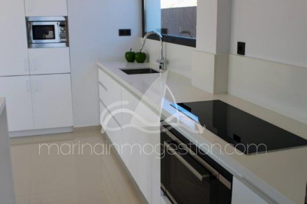 Chalet independiente, Situado en Elche Alicante 12