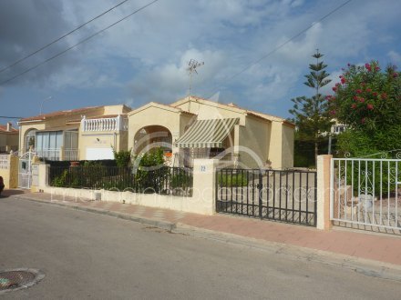 Chalet independiente, Situado en San Fulgencio Alicante 3