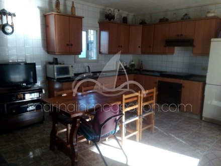 Chalet independiente, Situado en Elche Alicante 11