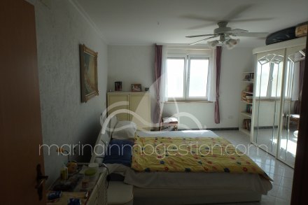 Chalet independiente, Situado en Elche Alicante 5