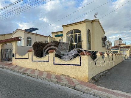 Chalet independiente, Situado en San Fulgencio Alicante 1